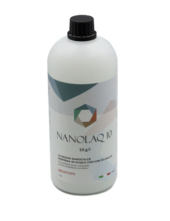 Immagine di Nanolaq nanocalce dispersa in acqua con ioni di calcio
